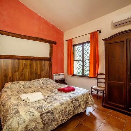 Sa Tanchitta Villa Ula Tirso Luaran gambar