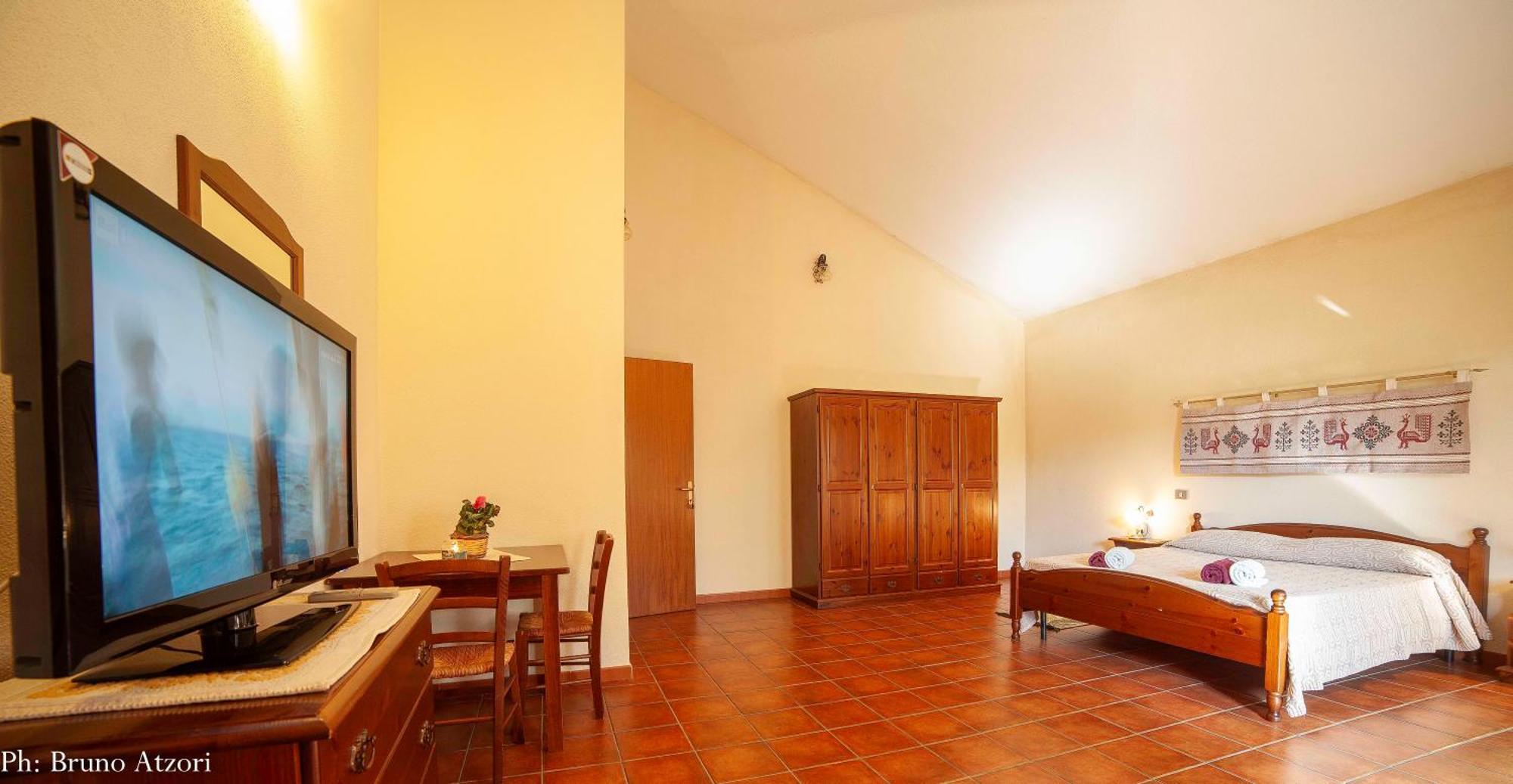 Sa Tanchitta Villa Ula Tirso Luaran gambar