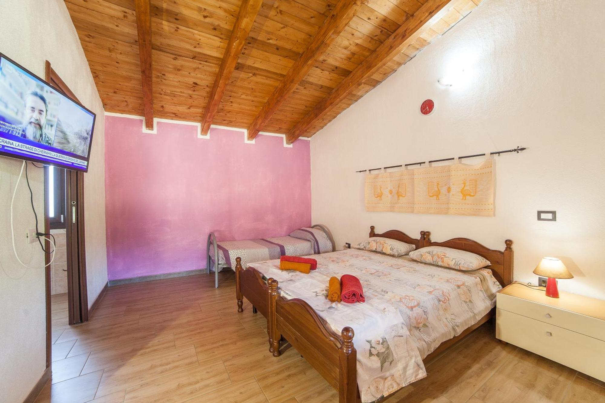 Sa Tanchitta Villa Ula Tirso Luaran gambar