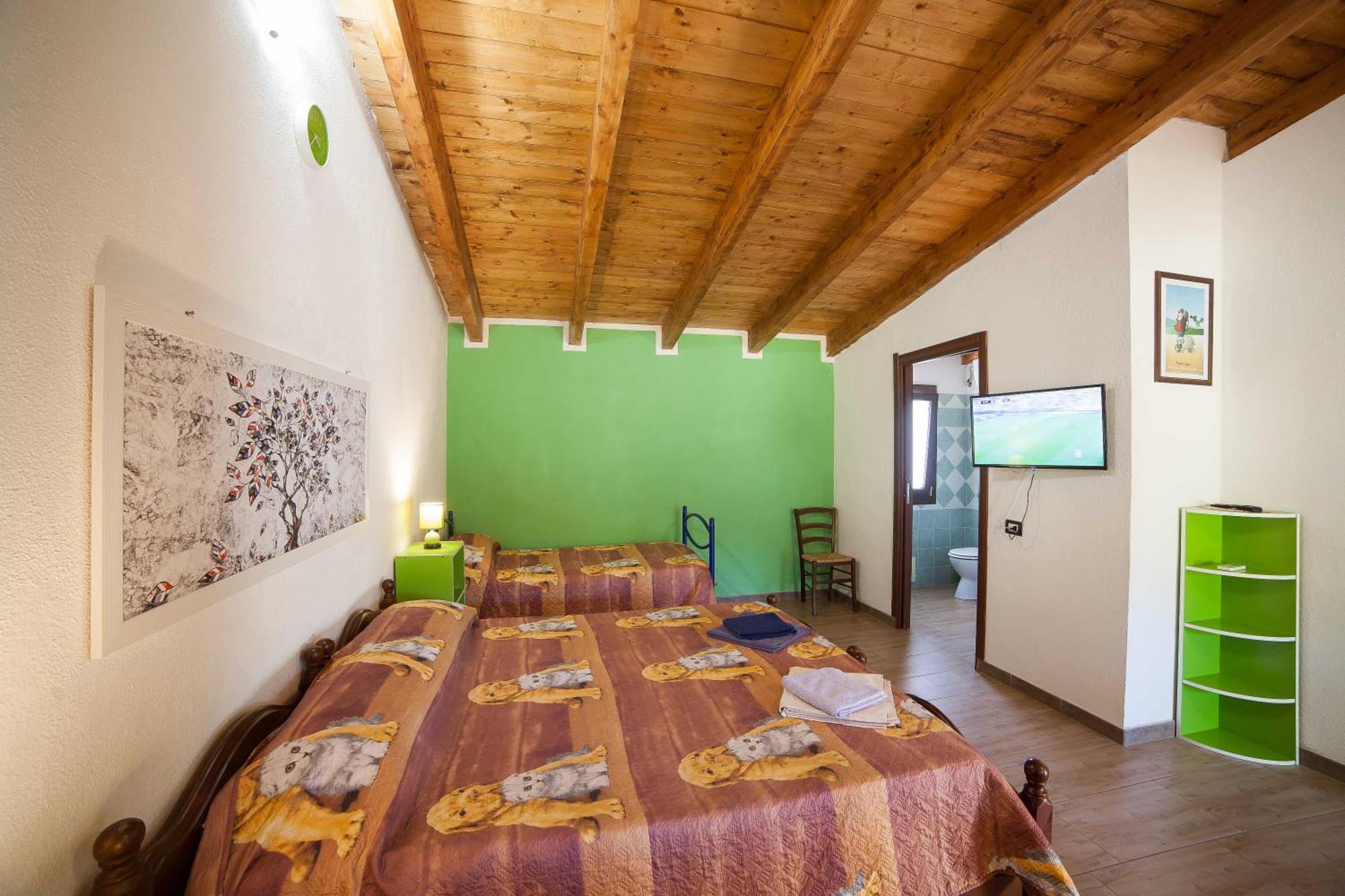 Sa Tanchitta Villa Ula Tirso Luaran gambar