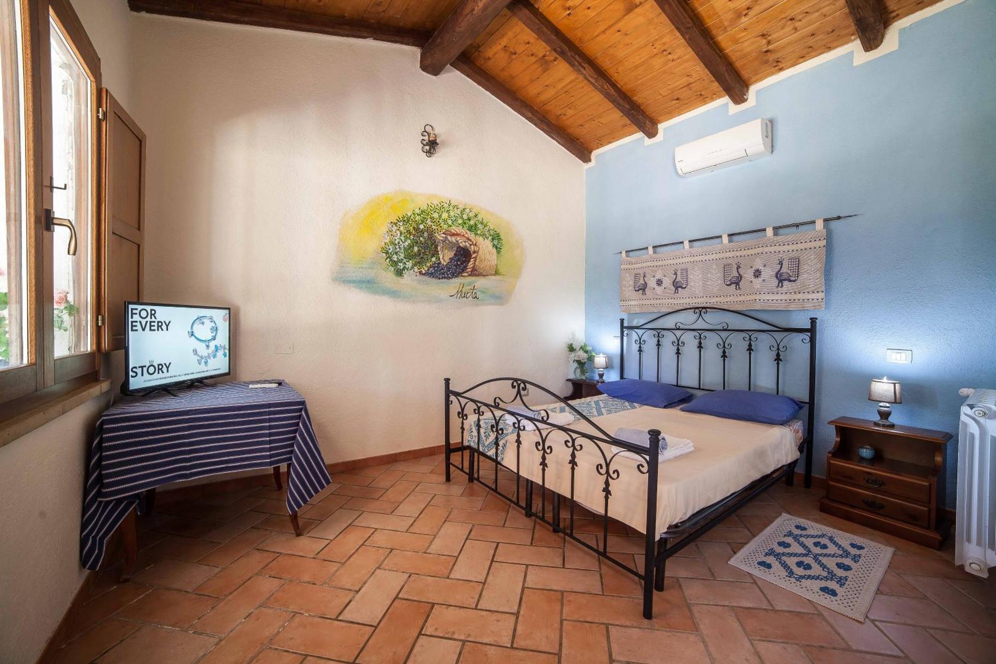 Sa Tanchitta Villa Ula Tirso Luaran gambar