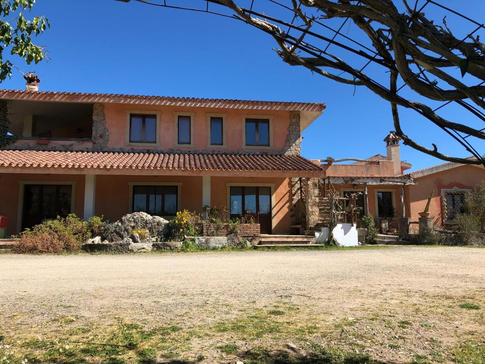Sa Tanchitta Villa Ula Tirso Luaran gambar