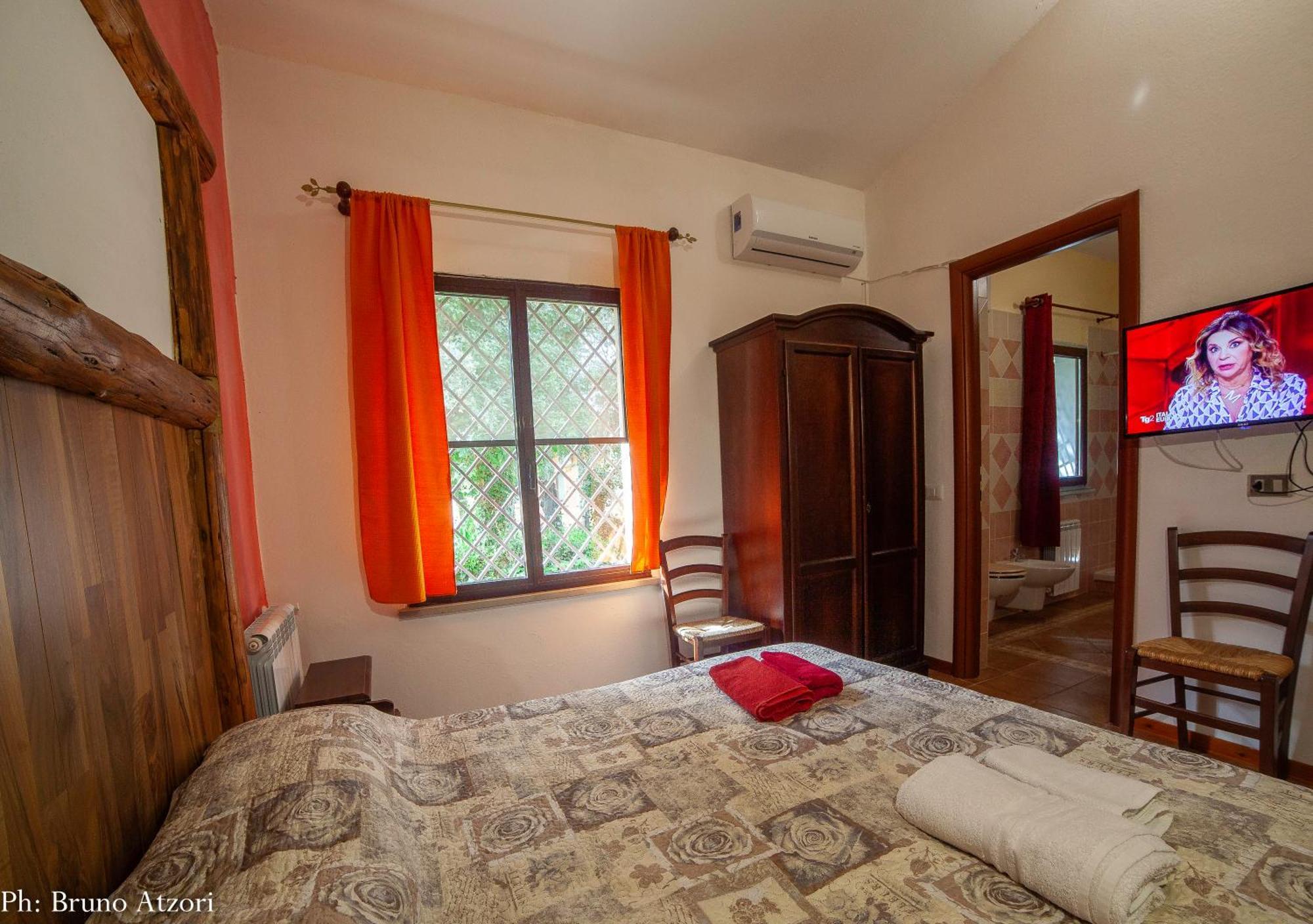 Sa Tanchitta Villa Ula Tirso Luaran gambar